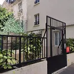 Studio In Paris 15Th Arrondissement