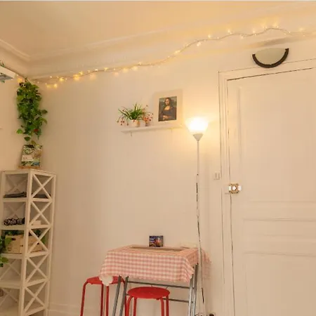 Studio In 15th Arrondissement Appartamento Parigi